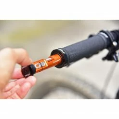 GRANITE DESIGN STASH Integrated Chain Breaker Tool In Handelbar -Fahrradausrüstung Verkäufe 600x600 167148 15568709459957